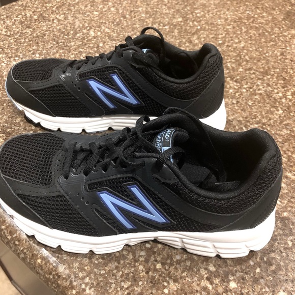 New Balance Shoes - New Balance 460 V2 Women’s Running Shoes Size 8D